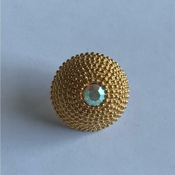 Signed Avon earrings featuring ab rhinestones - Picture 2 of 6